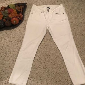 AE White Jean Capris - Fringed Bottom